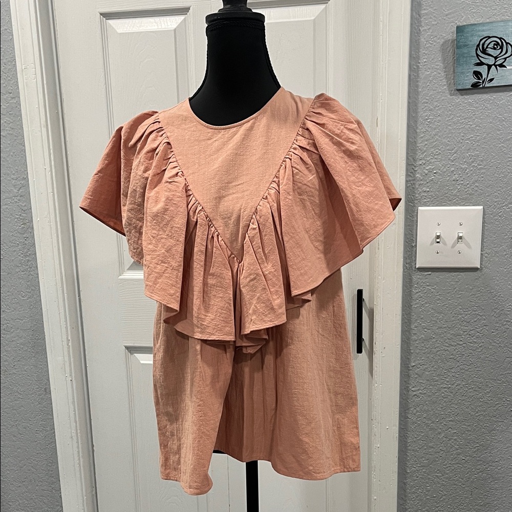 Zara Peach Ruffled Blouse